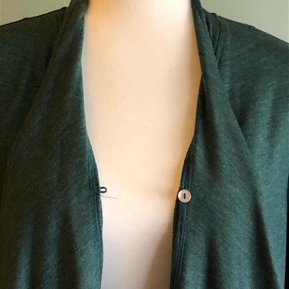 Cardigan - Picture 2 of 5